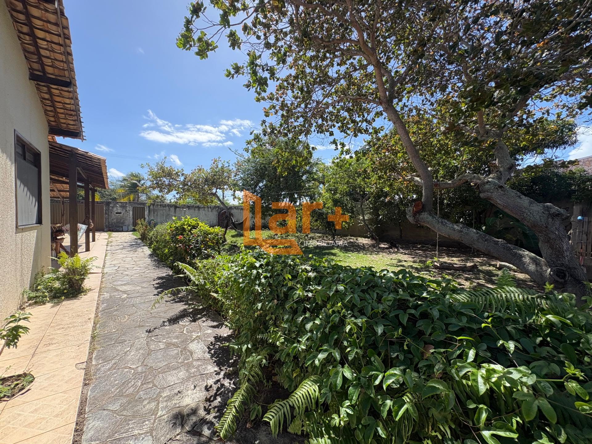 Casa à venda com 5 quartos, 3 suítes, 10 vagas e 900m² no Zona de Expansao, Aracaju (SE) — foto 2 de 26