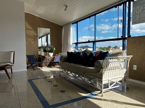 Cobertura à venda com 3 suítes, 2 vagas e 330m² no Jurerê, Florianópolis (SC) — foto 9 de 30
