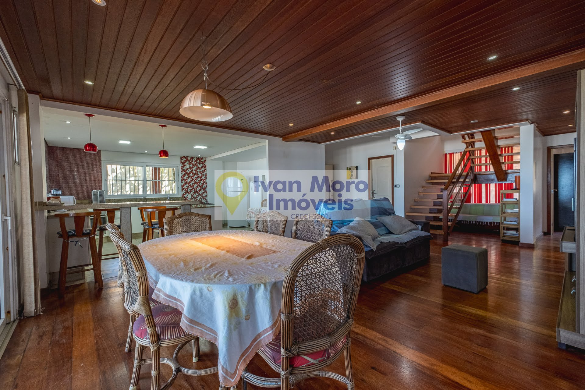 Casa à venda com 10 quartos, 7 suítes, 4 vagas e 554m² no Ingleses do Rio Vermelho, Florianópolis (SC) — foto 8 de 30