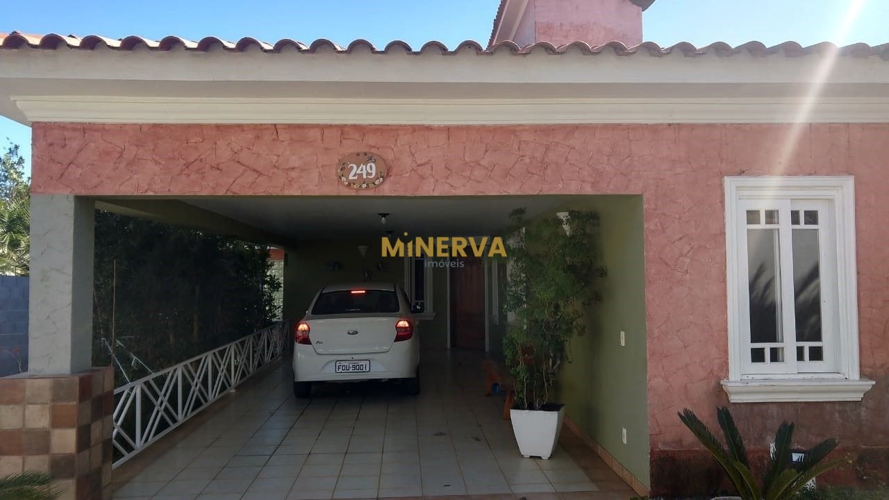 Casa à venda com 4 quartos, 3 banheiros, 2 vagas e 330m² no Vilarejo Cabreúva, Cabreúva (SP) — foto 4 de 17