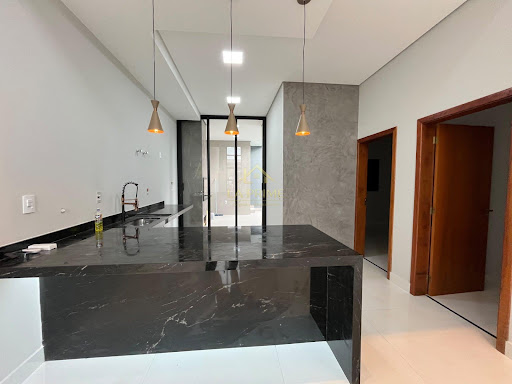 Casa em Condomínio Horto Florestal Villagio 130m², 03 dormitórios, 01 suíte , piscina aquecida, Garagem