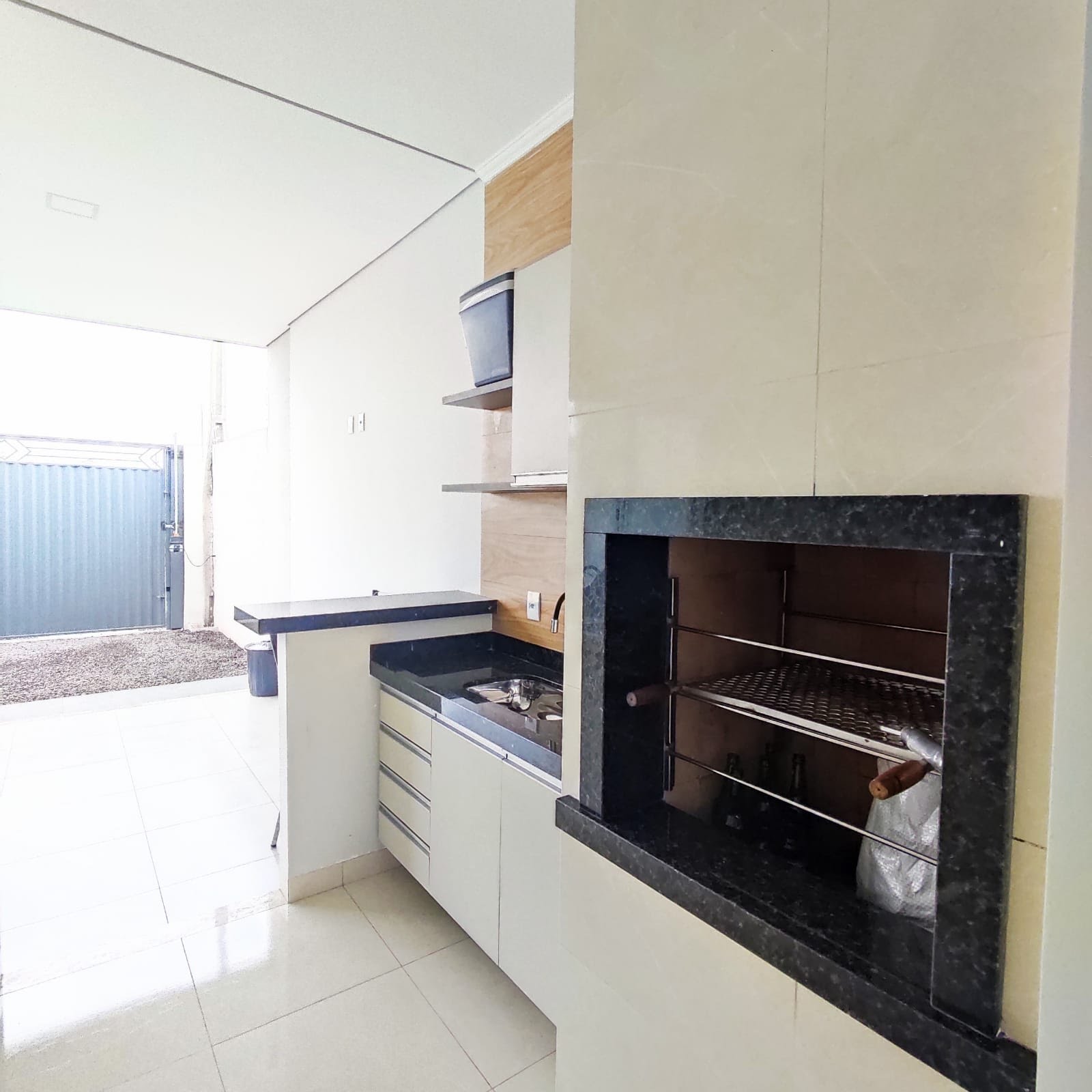 Casa à venda com 3 quartos, 1 suíte, 2 vagas e 90m² no Jardim dos Ipês, Três Lagoas (MS) — foto 2 de 16