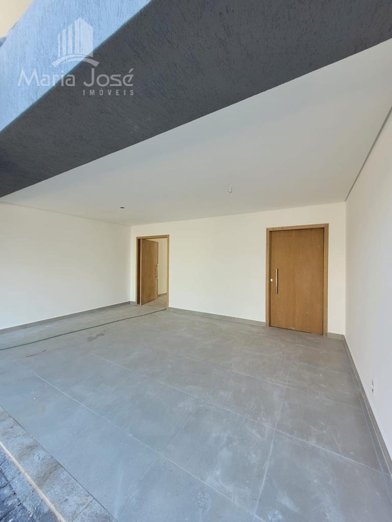 Casa à venda com 3 quartos, 1 suíte, 3 vagas e 145m² no Mata Grande, Sete Lagoas (MG) — foto 2 de 30