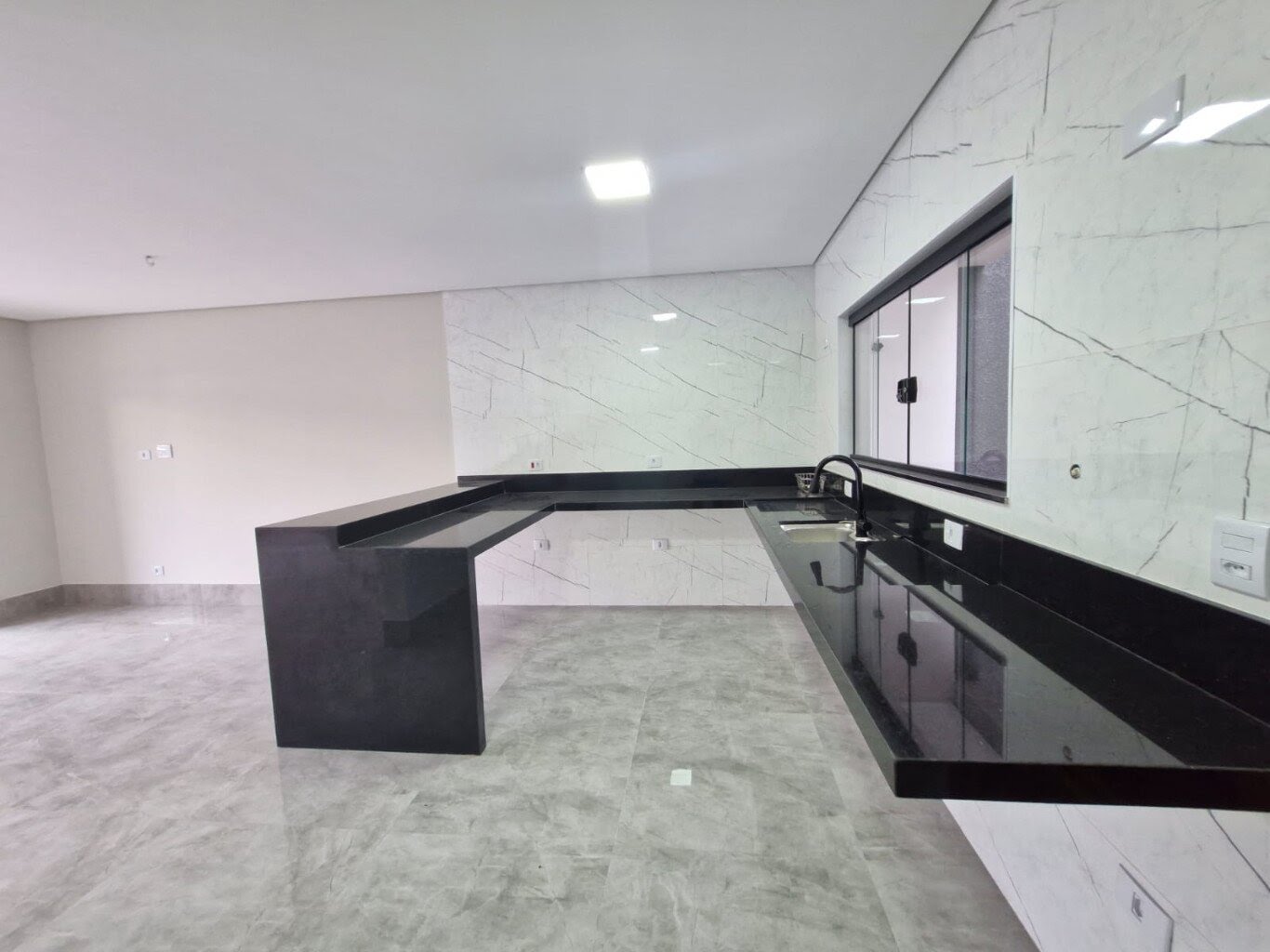 Apartamento à venda com 3 quartos, 3 suítes, 2 vagas e 150m² no Parque São Domingos, São Paulo (SP) — foto 9 de 29