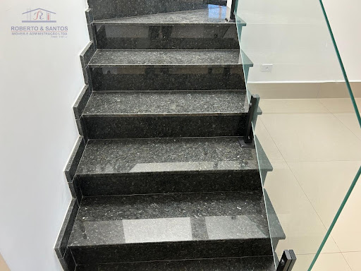 Escadas de granito