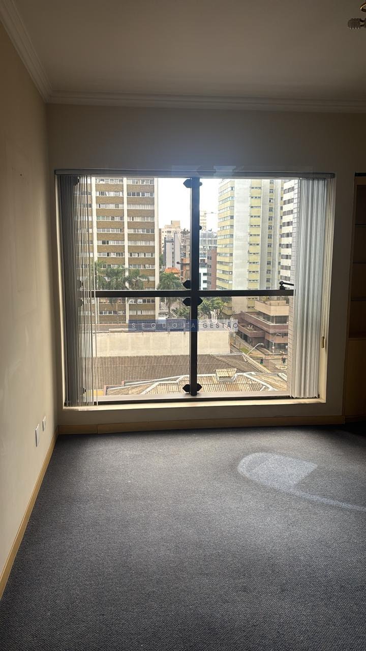 Comercial à venda com 1 banheiro e 29m² no Centro, Curitiba (PR) — foto 3 de 10
