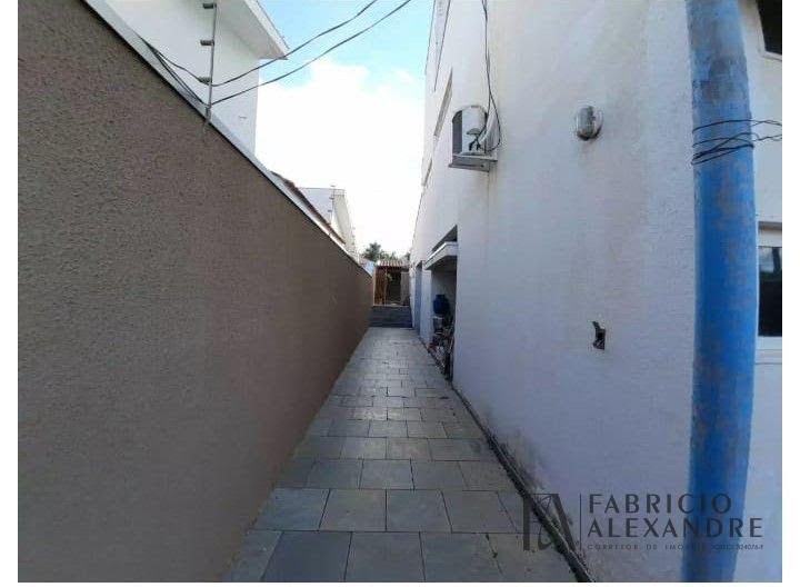 Casa à venda com 4 quartos, 2 suítes, 4 vagas e 320m² no Jardim Tarraf II, São José do Rio Preto (SP) — foto 5 de 15