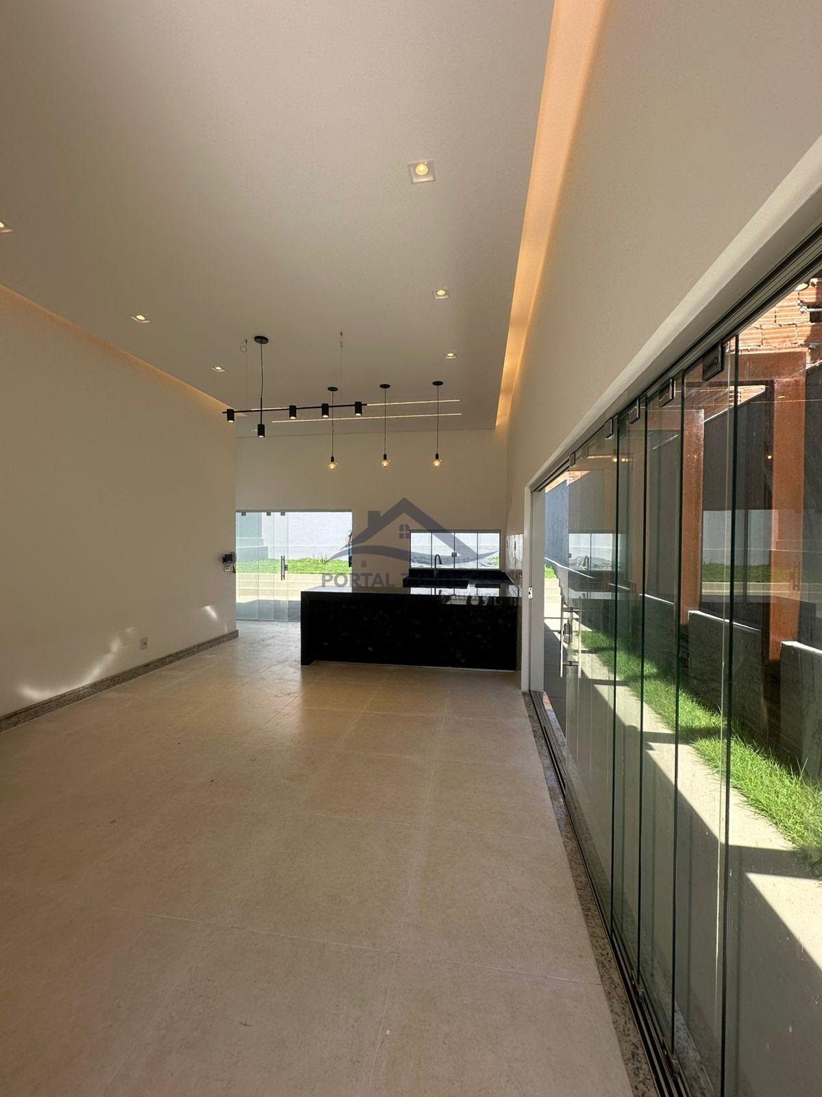 Casa à venda com 2 quartos, 1 suíte, 3 vagas e 117m² no Flórida, Sete Lagoas (MG) — foto 3 de 21