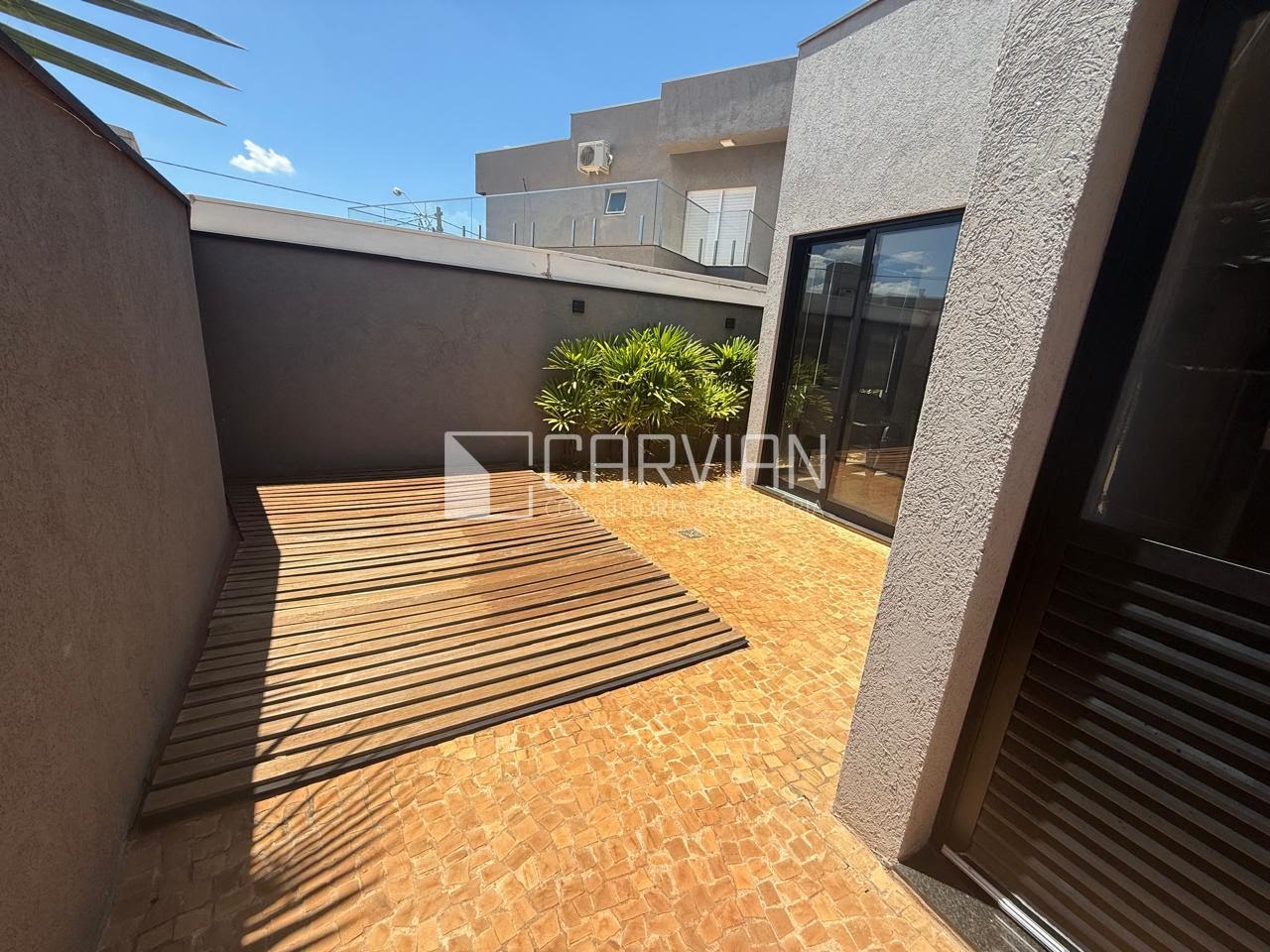 Casa à venda com 3 quartos, 3 suítes, 4 vagas e 160m² no Loteamento Terras de Florença, Ribeirão Preto (SP) — foto 13 de 18