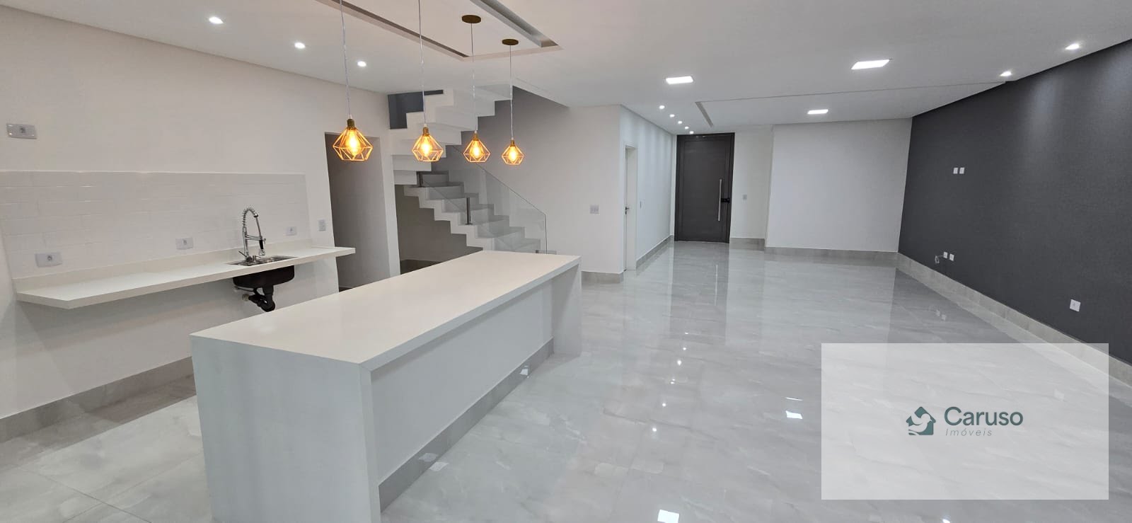 Casa à venda com 4 suítes, 4 vagas e 300m² no Condomínio Real Park, Arujá (SP) — foto 21 de 26