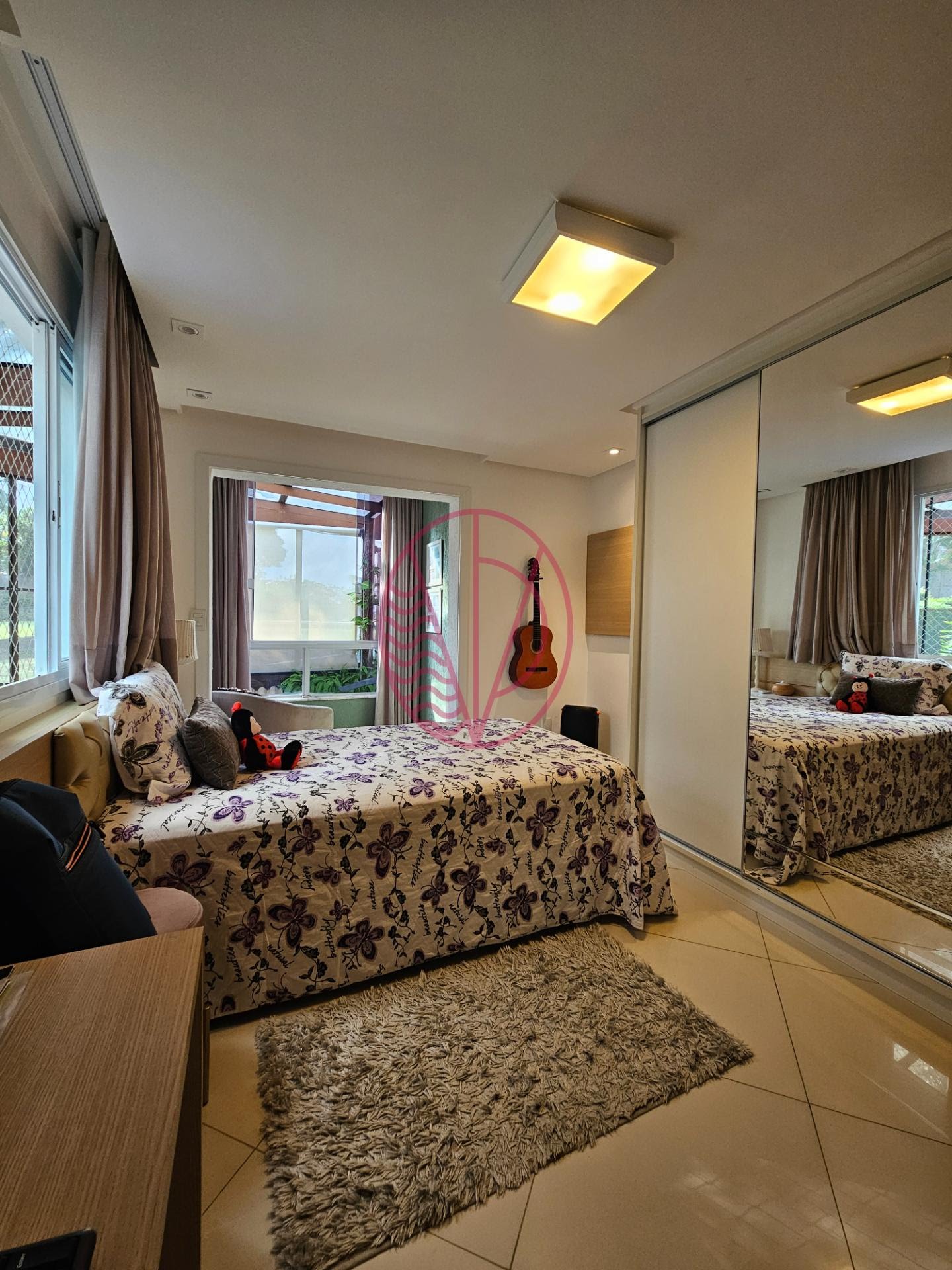Casa à venda com 4 quartos, 4 suítes, 4 vagas e 300m² no Pituaçu, Salvador (BA) — foto 23 de 30
