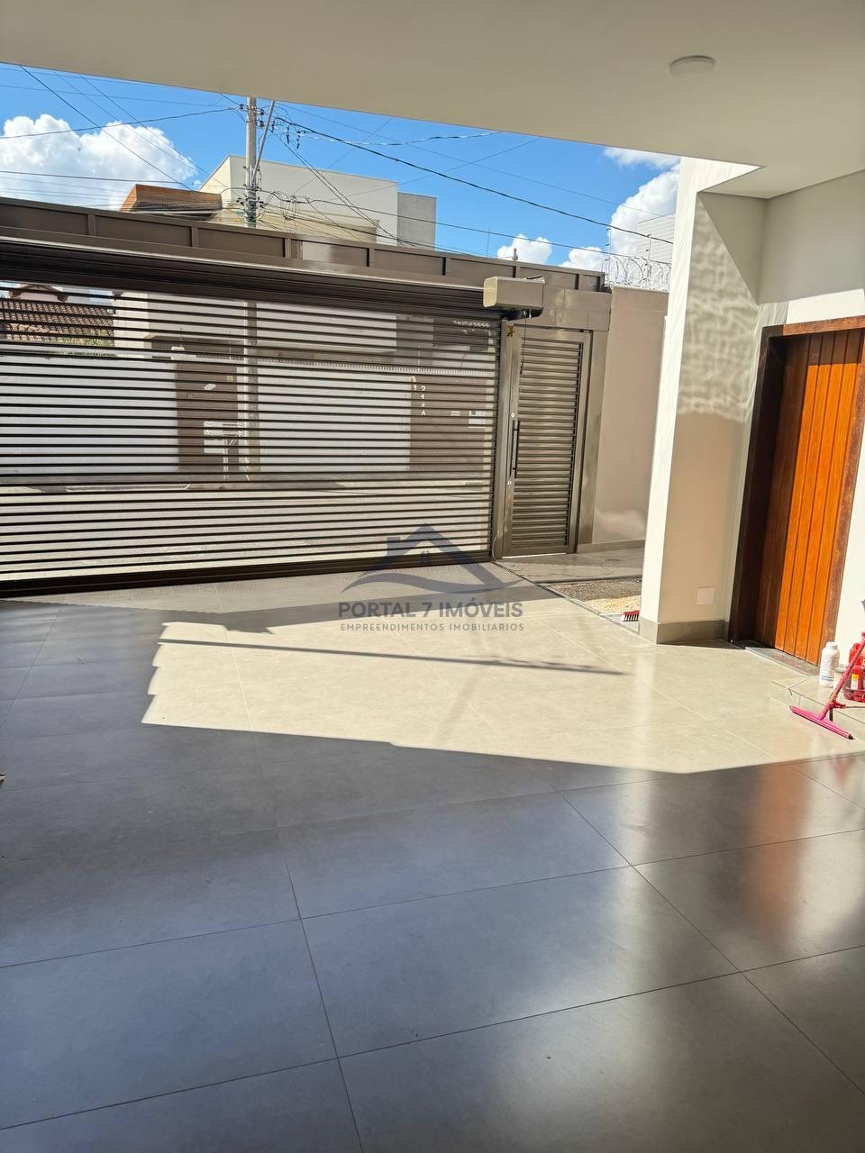 Casa à venda com 4 quartos, 1 suíte, 2 vagas e 210m² no Jardim Arizona, Sete Lagoas (MG) — foto 19 de 20