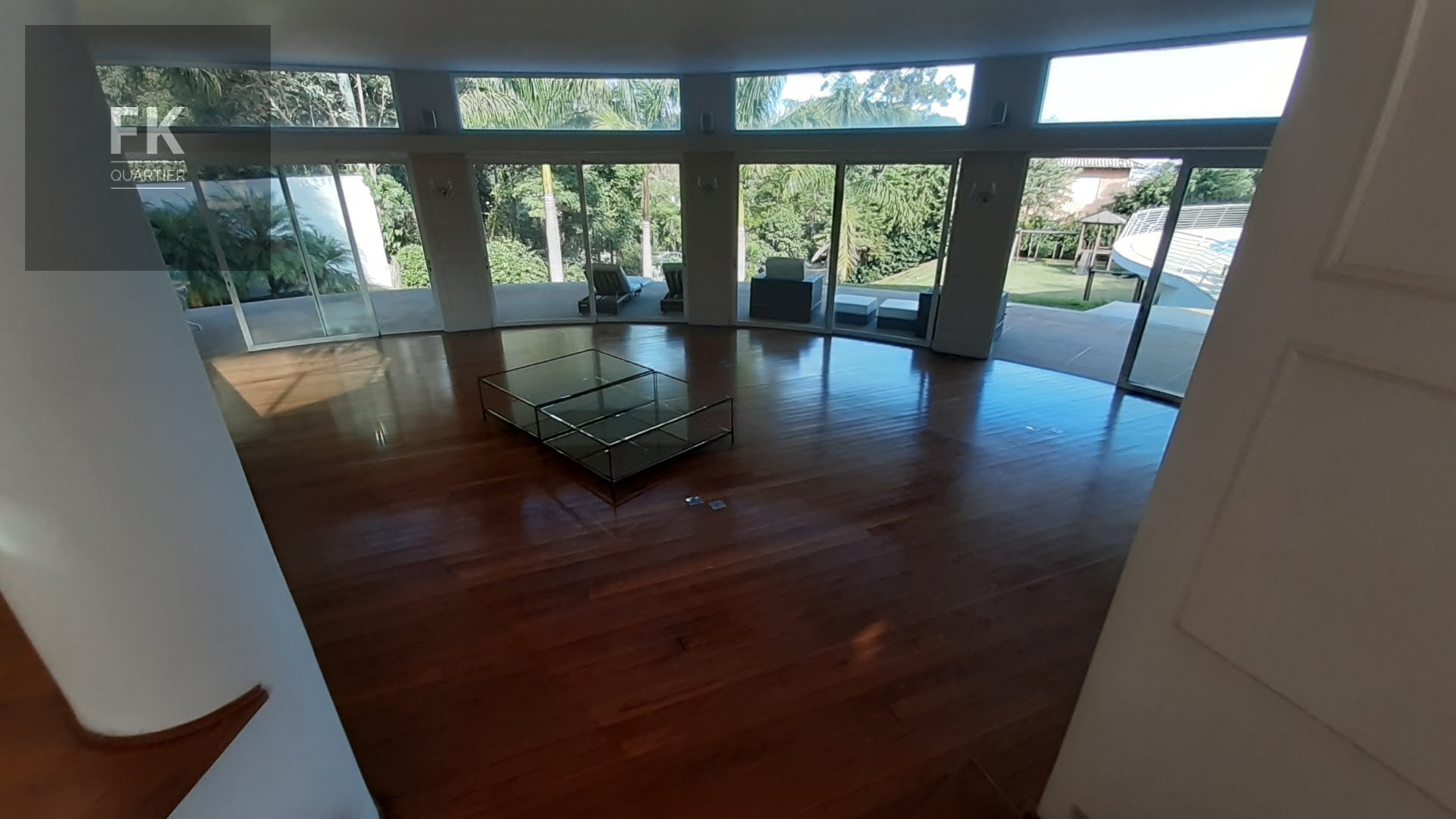 Casa à venda com 5 quartos, 5 suítes, 6 vagas e 1000m² no Residencial Tambore, Barueri (SP) — foto 3 de 30