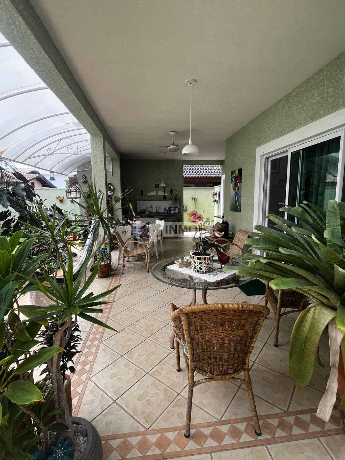 Casa à venda com 4 quartos, 3 suítes, 4 vagas e 278m² no Jardim das Nações, Taubaté (SP) — foto 14 de 15
