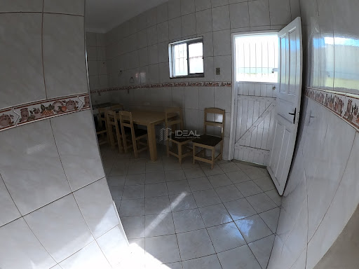 Casa com ponto comercial para venda no Parque Califórnia - Campos dos Goytacazes, RJ 