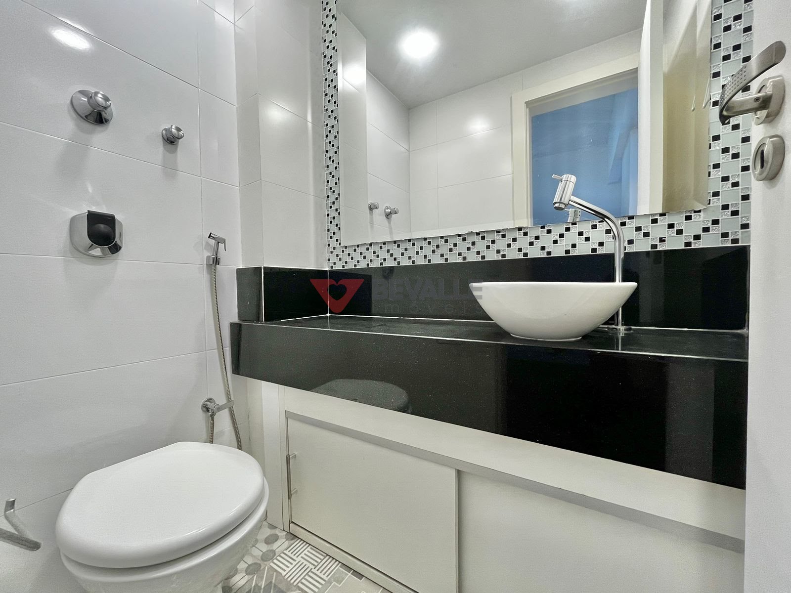 Apartamento à venda com 3 quartos, 1 suíte, 2 vagas e 150m² no Ipanema, Rio de Janeiro (RJ) — foto 23 de 26