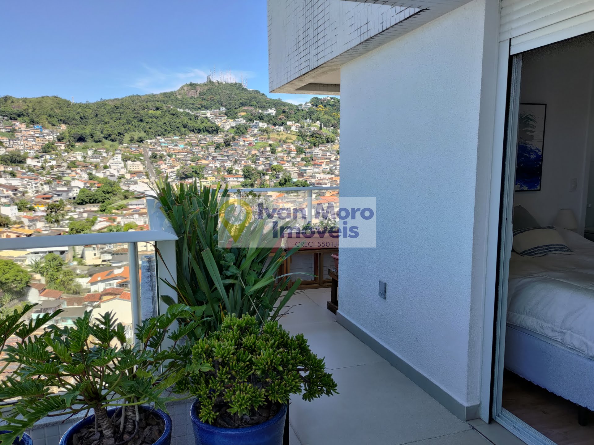 Cobertura à venda com 3 quartos, 3 suítes, 3 vagas e 220m² no Agronômica, Florianópolis (SC) — foto 11 de 30