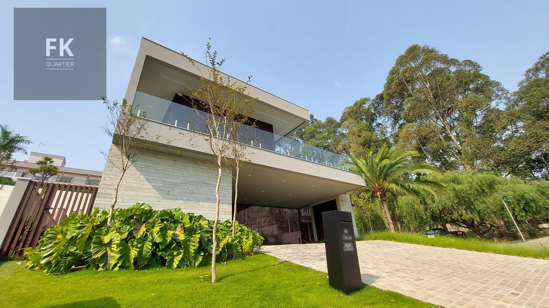 Casa à venda com 4 quartos, 4 suítes, 4 vagas e 540m² no Tamboré, Barueri (SP) — foto 2 de 30