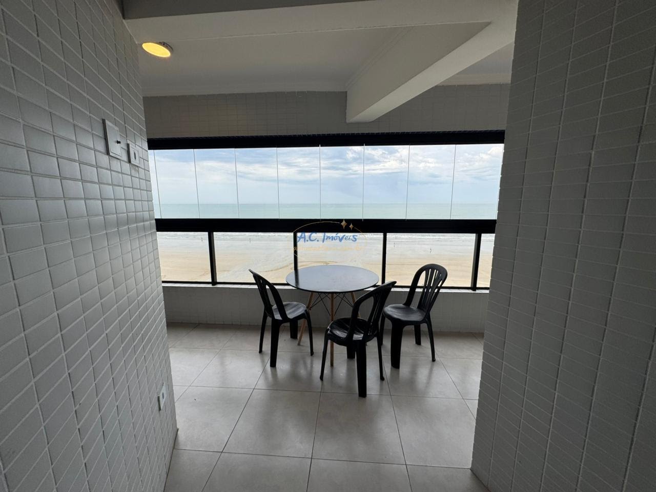 Apartamento à venda com 2 quartos, 1 suíte, 1 vaga e 66m² no Maracanã, Praia Grande (SP) — foto 10 de 30
