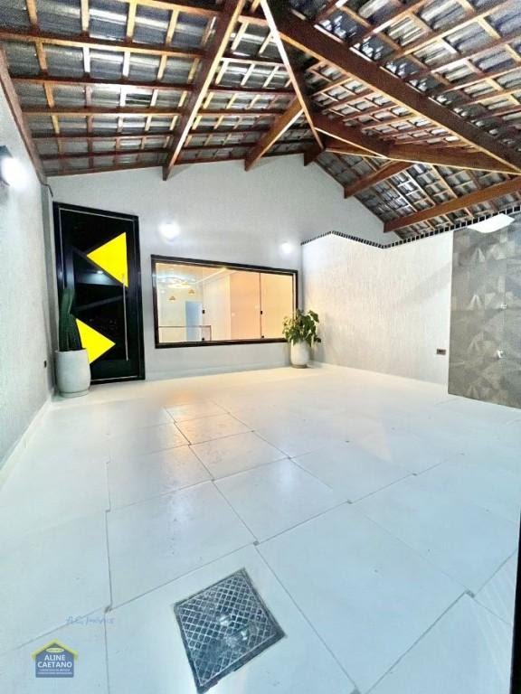 Casa à venda com 3 quartos, 2 suítes, 2 vagas e 116m² no Vilamar, Praia Grande (SP) — foto 4 de 30