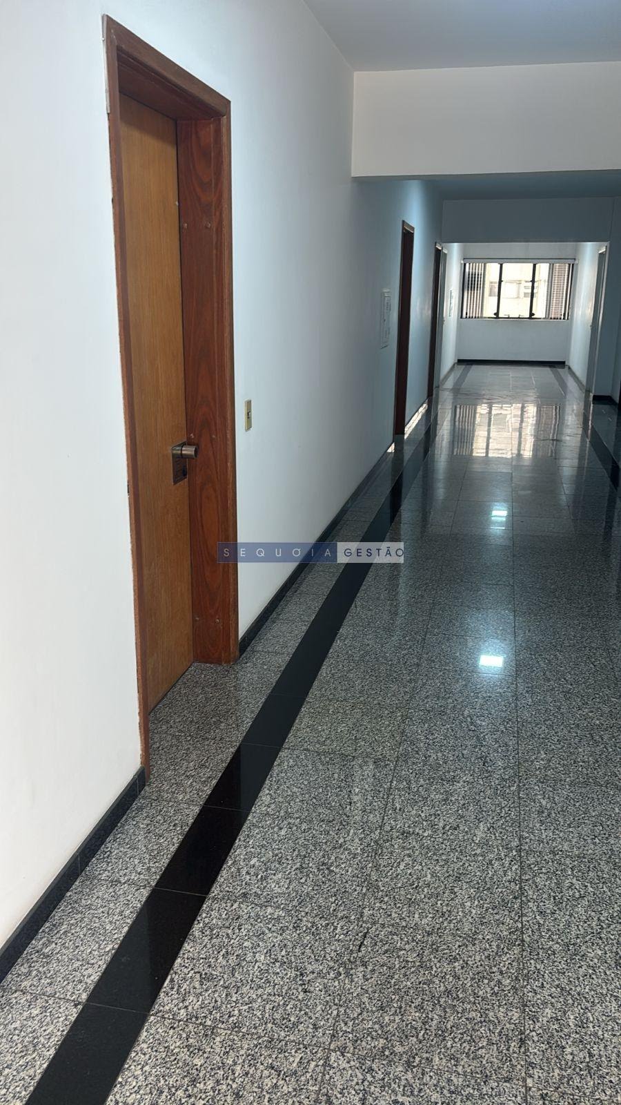 Comercial à venda com 1 banheiro e 29m² no Centro, Curitiba (PR) — foto 8 de 10