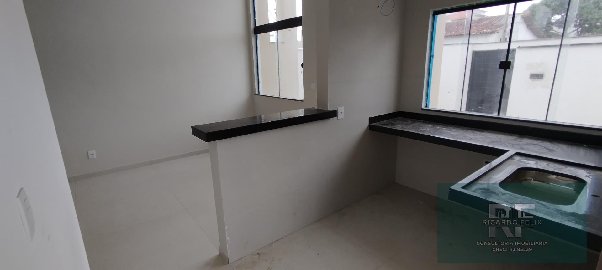 Casa à venda com 3 quartos, 1 suíte, 2 vagas e 75m² no Extensão do Bosque, Rio das Ostras (RJ) — foto 6 de 16