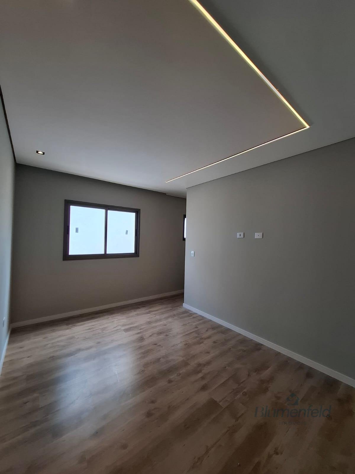 Casa à venda com 2 quartos, 2 suítes, 2 vagas e 355m² no Condomínio Real Park, Arujá (SP) — foto 12 de 15