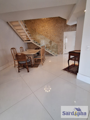 Cobertura em Vila Nova Conceição, SP: 3 Suítes, 309m² - R$ 4.6M