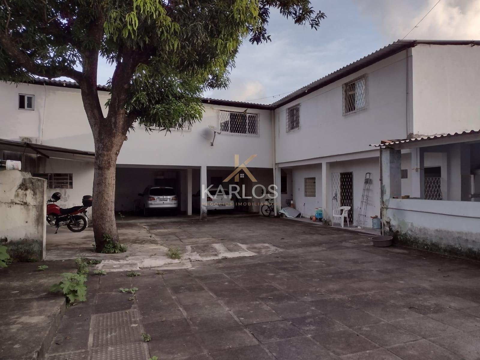 Casa à venda com 10 quartos, 3 suítes, 16 vagas e 600m² no Campo Grande, Recife (PE) — foto 10 de 29