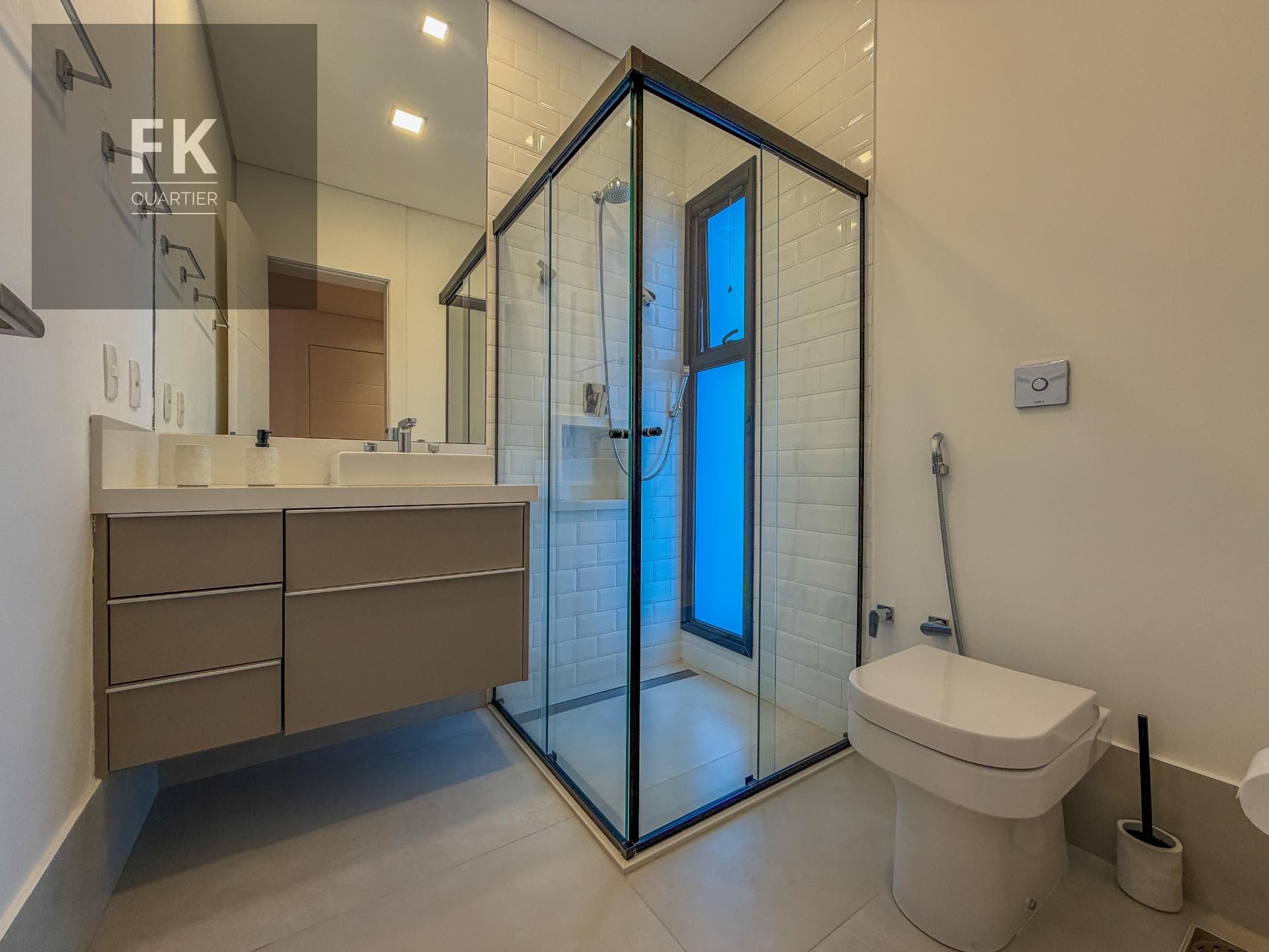 Casa à venda com 4 quartos, 4 suítes, 9 vagas e 446m² no Tamboré, Barueri (SP) — foto 12 de 30