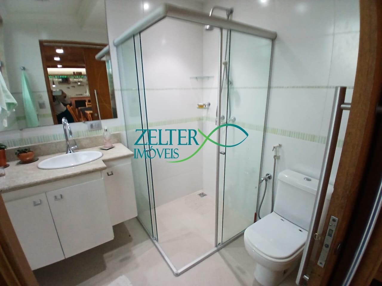 Casa à venda com 5 quartos, 2 suítes, 13 vagas e 373m² no Vila da Penha, Rio de Janeiro (RJ) — foto 27 de 29