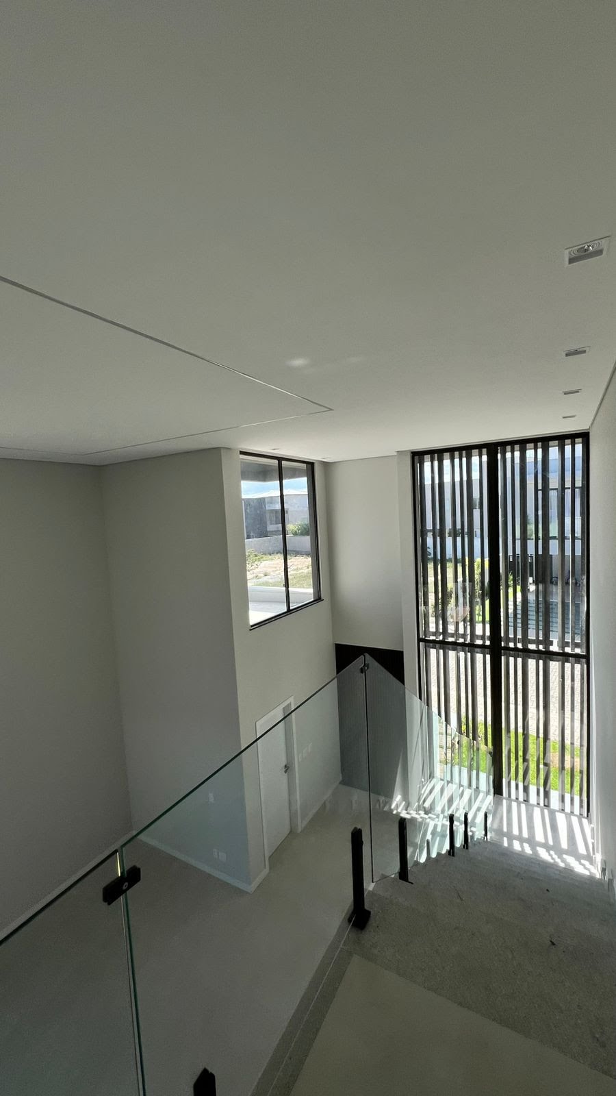 Casa à venda com 4 quartos, 3 suítes, 4 vagas e 268m² no Sim, Feira de Santana (BA) — foto 13 de 25