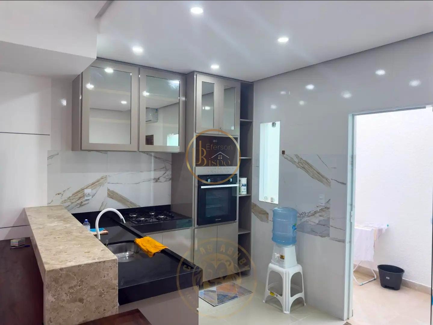Apartamento à venda com 2 quartos, 1 suíte, 1 vaga e 89m² no Praia de Taperapuã, Porto Seguro (BA) — foto 3 de 11