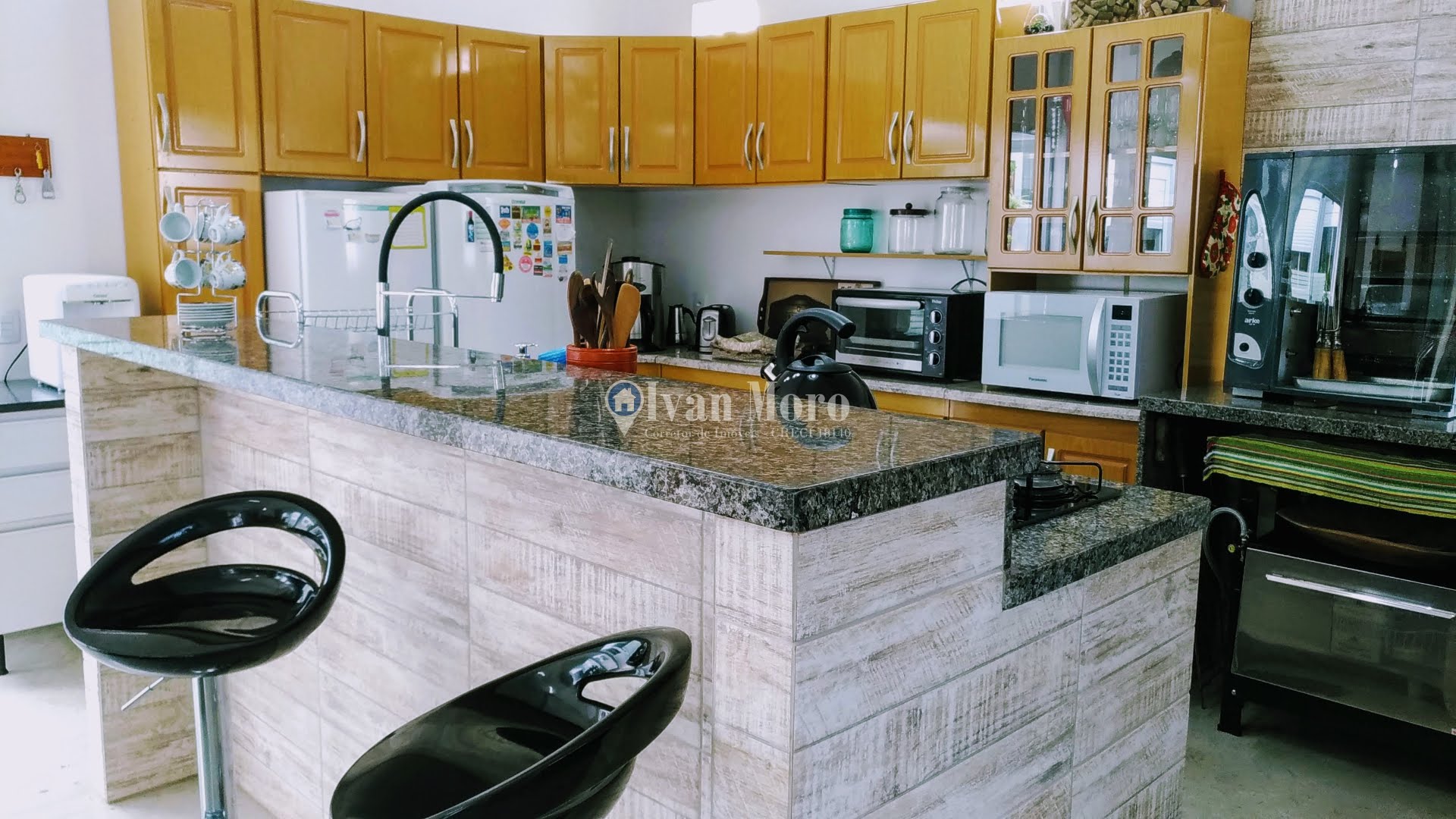 Casa para alugar com 4 quartos, 4 suítes, 2 vagas e 170m² no Daniela, Florianópolis (SC) — foto 22 de 30