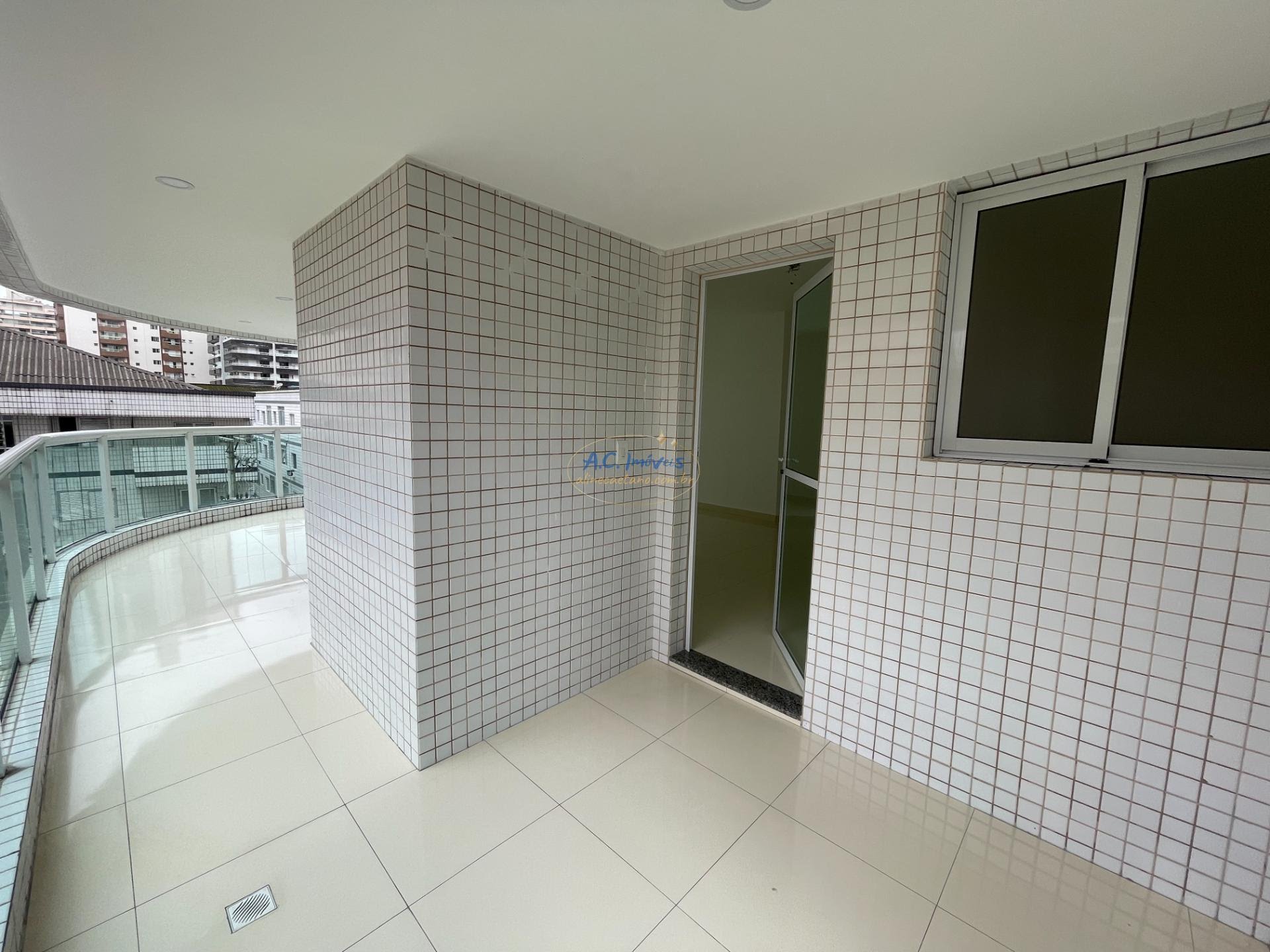 Apartamento para alugar com 3 quartos, 3 suítes, 2 vagas e 163m² no Vila Tupi, Praia Grande (SP) — foto 14 de 30
