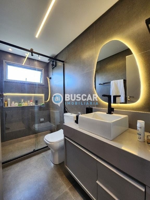Casa à venda com 4 quartos, 4 suítes, 4 vagas e 358m² no Sim, Feira de Santana (BA) — foto 17 de 23