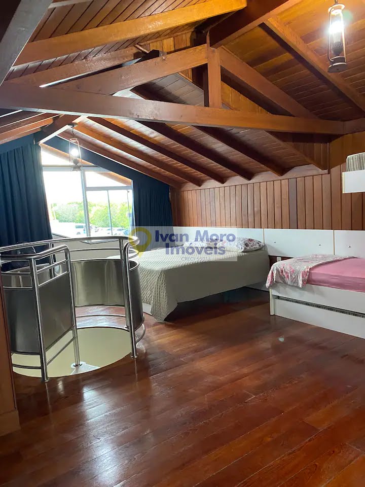 Casa para alugar com 4 quartos, 3 suítes, 3 vagas e 350m² no Daniela, Florianópolis (SC) — foto 30 de 30
