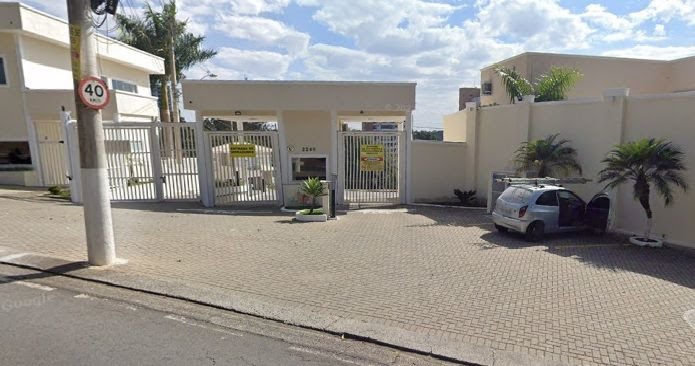 Terreno à venda com 495m² de terreno no Centro, Arujá — foto principal