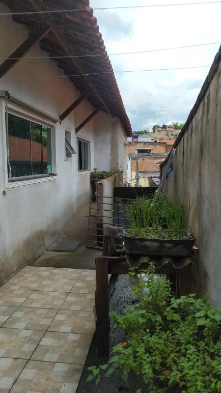 Casa à venda com 7 quartos, 3 suítes, 7 vagas e 220m² no Jaqueline, Belo Horizonte (MG) — foto 7 de 23
