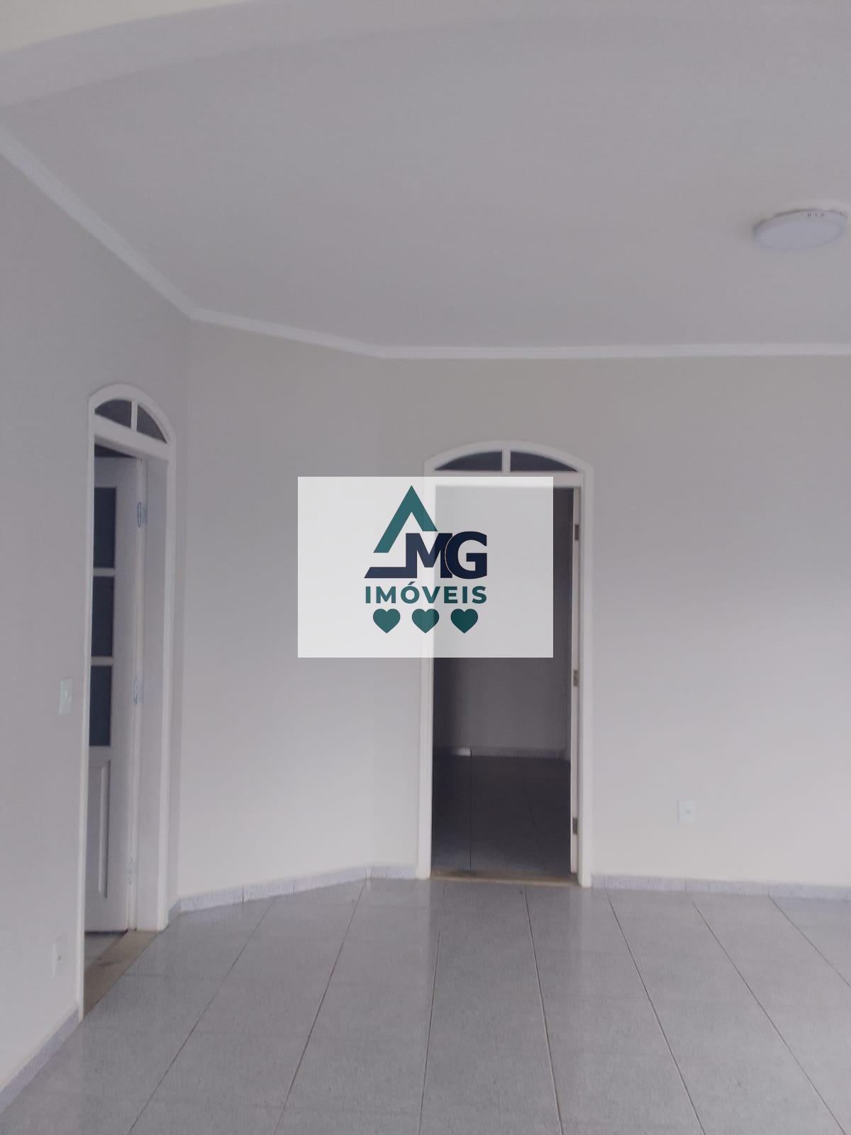 Casa à venda com 9 quartos, 1 suíte, 2 vagas e 380m² no Chácara das Rosas, Três Corações (MG) — foto 24 de 30