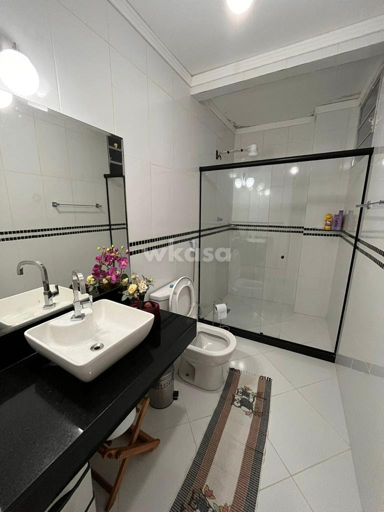 Casa à venda com 3 quartos, 2 suítes, 4 vagas e 240m² no Conjunto Carapina I, Serra (ES) — foto 7 de 24