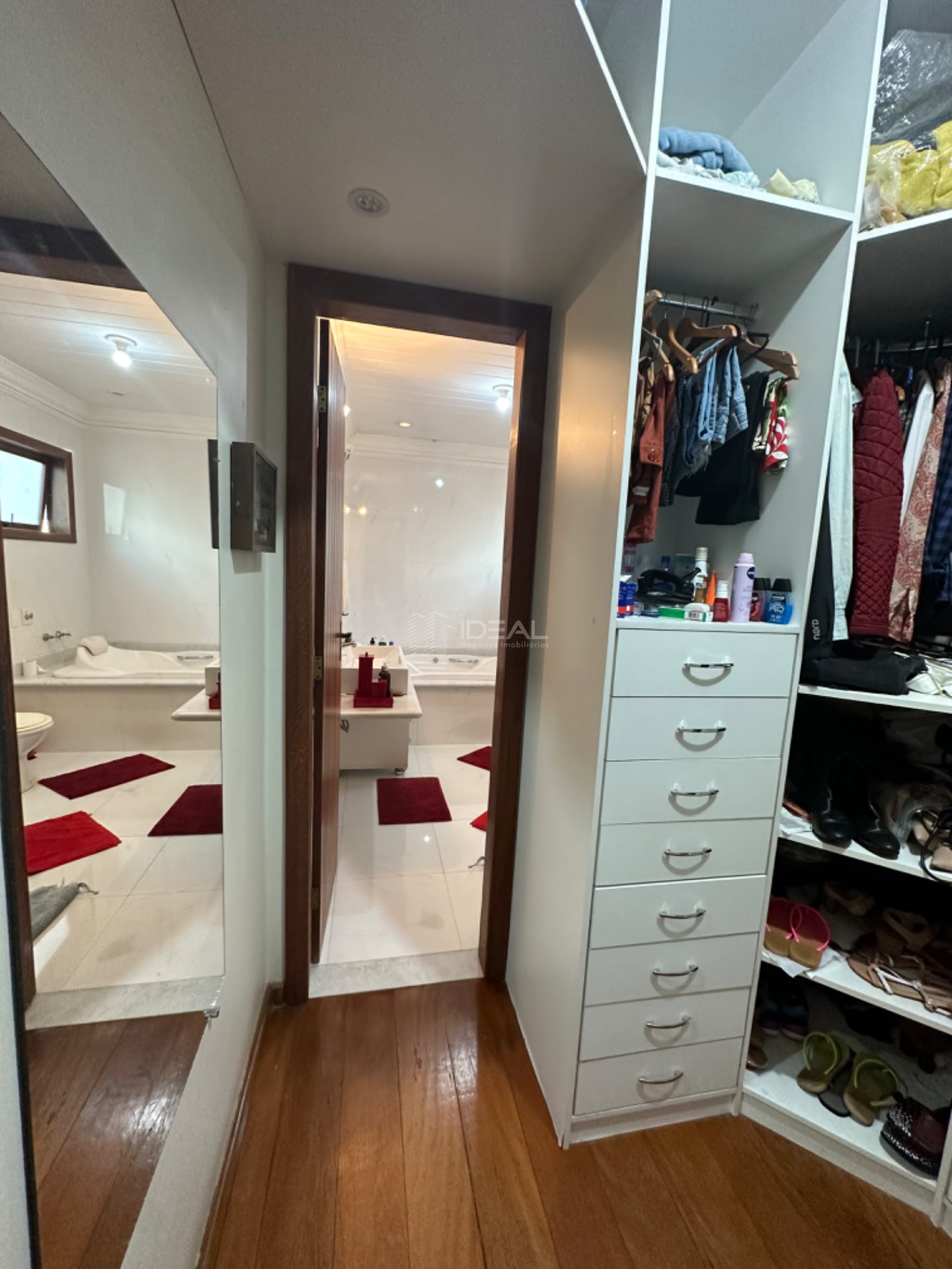 Casa à venda com 3 quartos, 3 suítes, 4 vagas e 315m² no Parque Santo Amaro, Campos dos Goytacazes (RJ) — foto 9 de 30