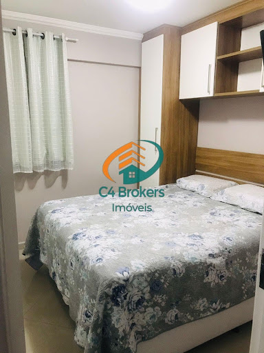 Quarto casal
