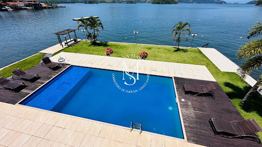 Apartamento à Venda com Vista para o Mar em Angra dos Reis no Pier 103