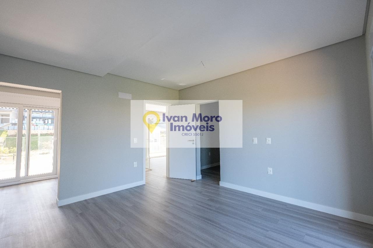 Casa à venda com 4 quartos, 3 suítes, 3 vagas e 378m² no Ingleses Norte, Florianópolis (SC) — foto 28 de 30