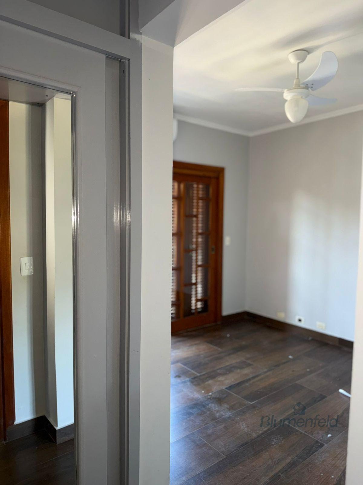 Casa para alugar com 4 quartos, 3 suítes, 2 vagas e 350m² no Arujá Country Club, Arujá (SP) — foto 12 de 30