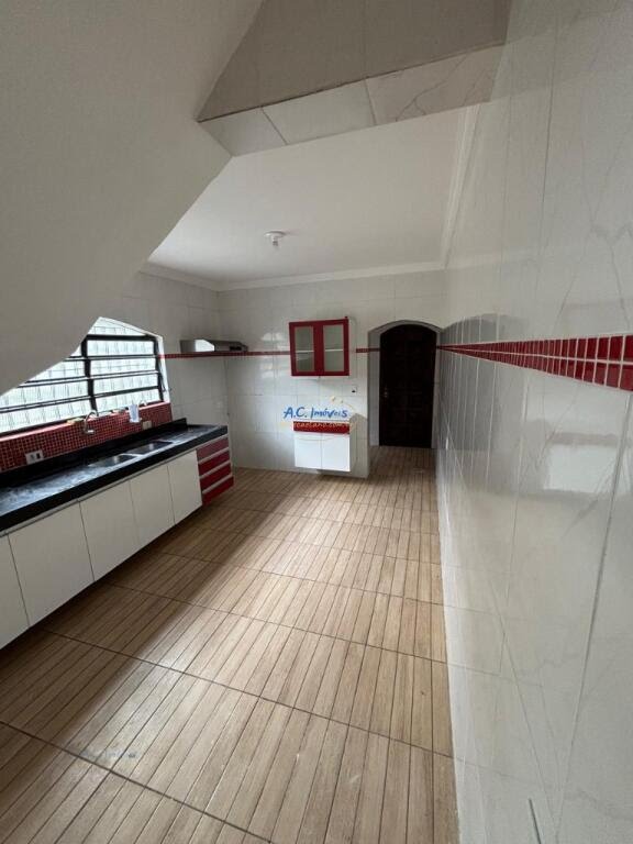 Casa à venda com 2 quartos, 1 suíte, 2 vagas e 150m² no Cidade Ocian, Praia Grande (SP) — foto 12 de 24