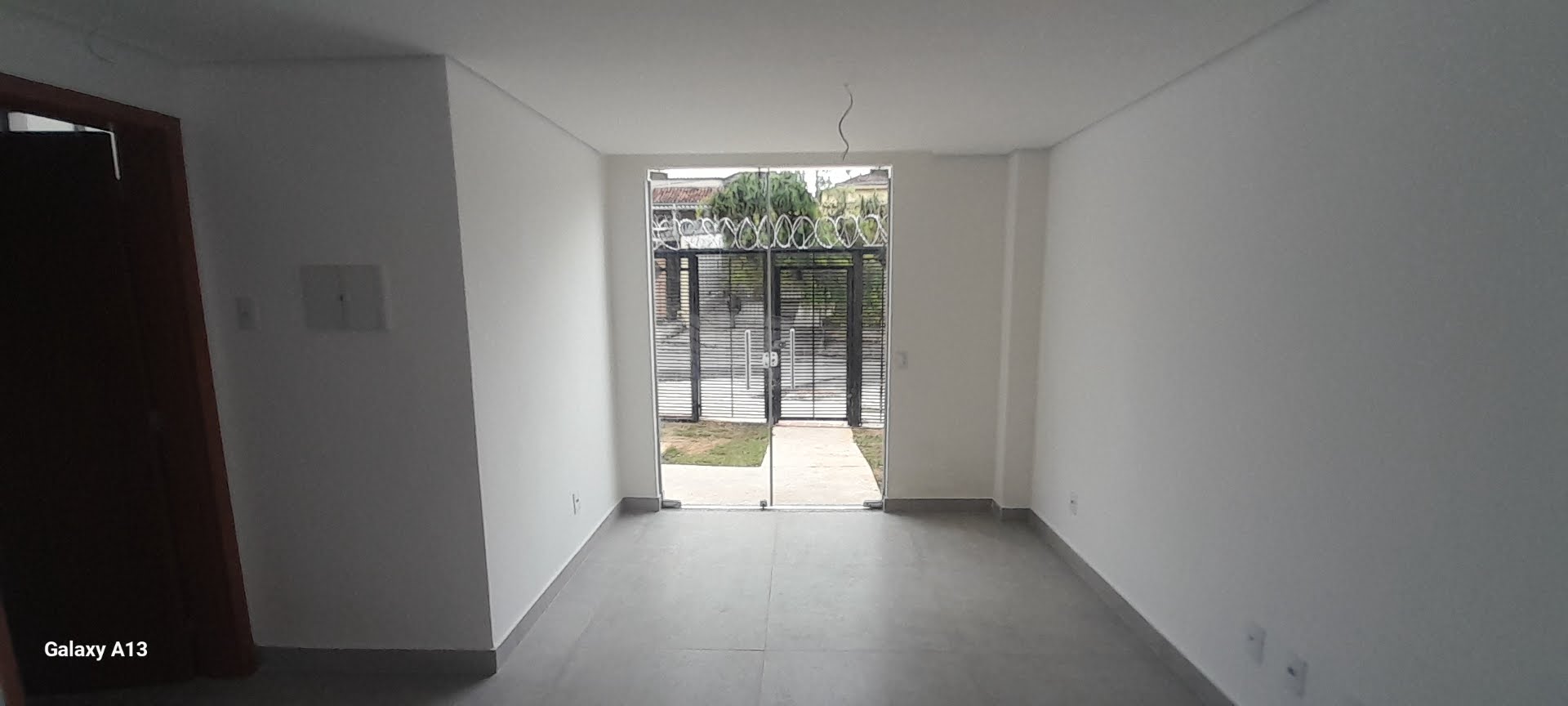 Casa à venda com 3 quartos, 1 suíte, 1 vaga e 142m² no Letícia, Belo Horizonte (MG) — foto 4 de 18