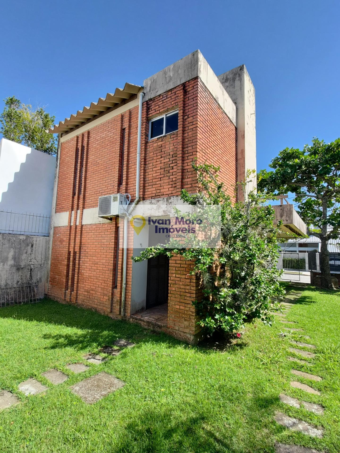 Casa à venda com 2 quartos, 3 banheiros, 3 vagas e 150m² no Daniela, Florianópolis (SC) — foto 6 de 30