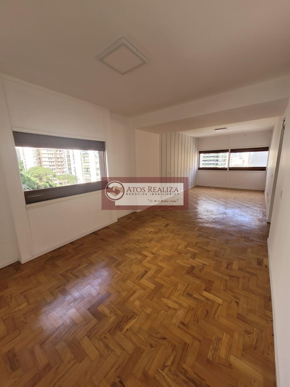 Apartamento à venda com 3 quartos, 3 banheiros, 1 vaga e 140m² no Jardim Paulista, São Paulo — foto principal